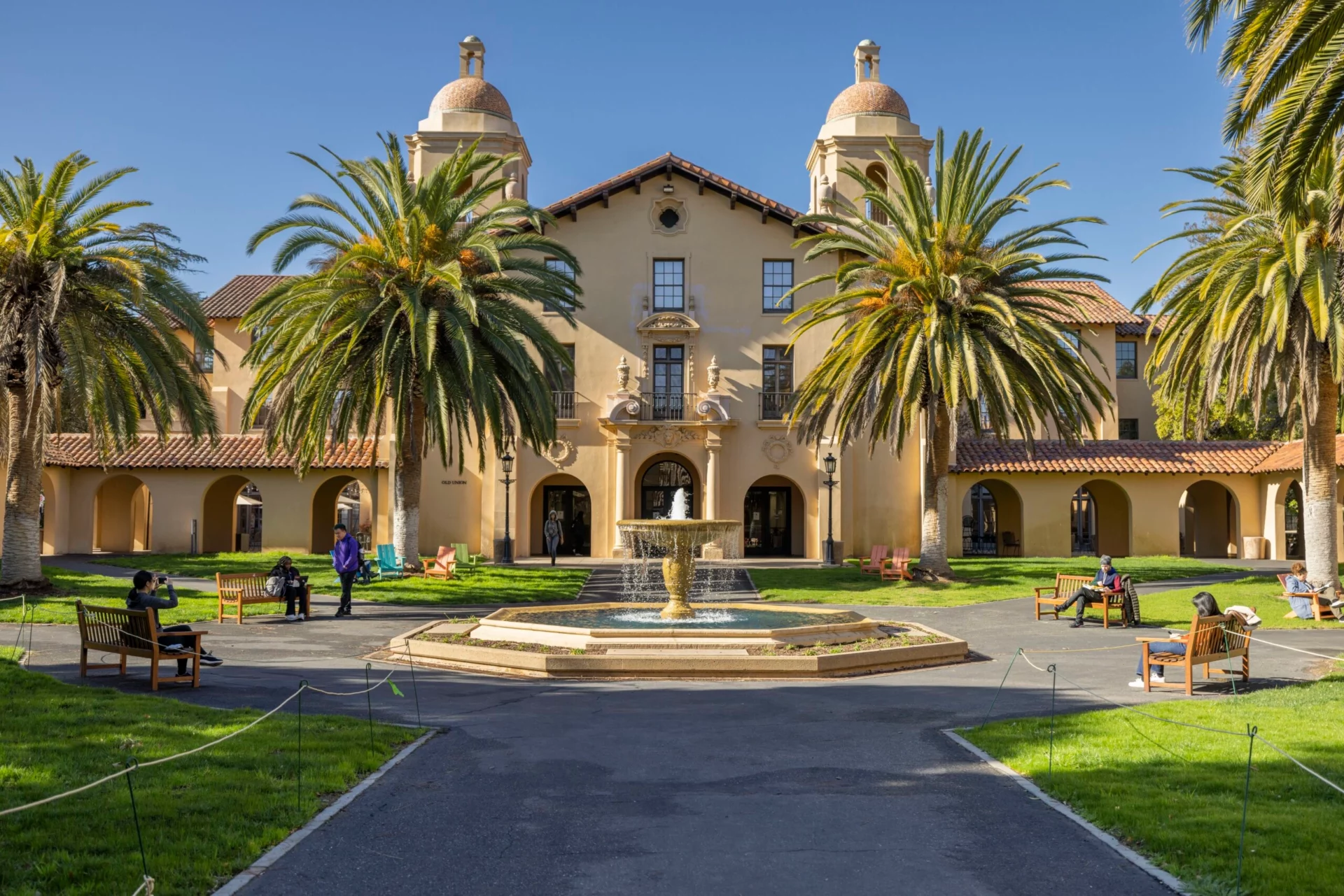 List of Private Universities in California, Acceptance Rates & Other Details
