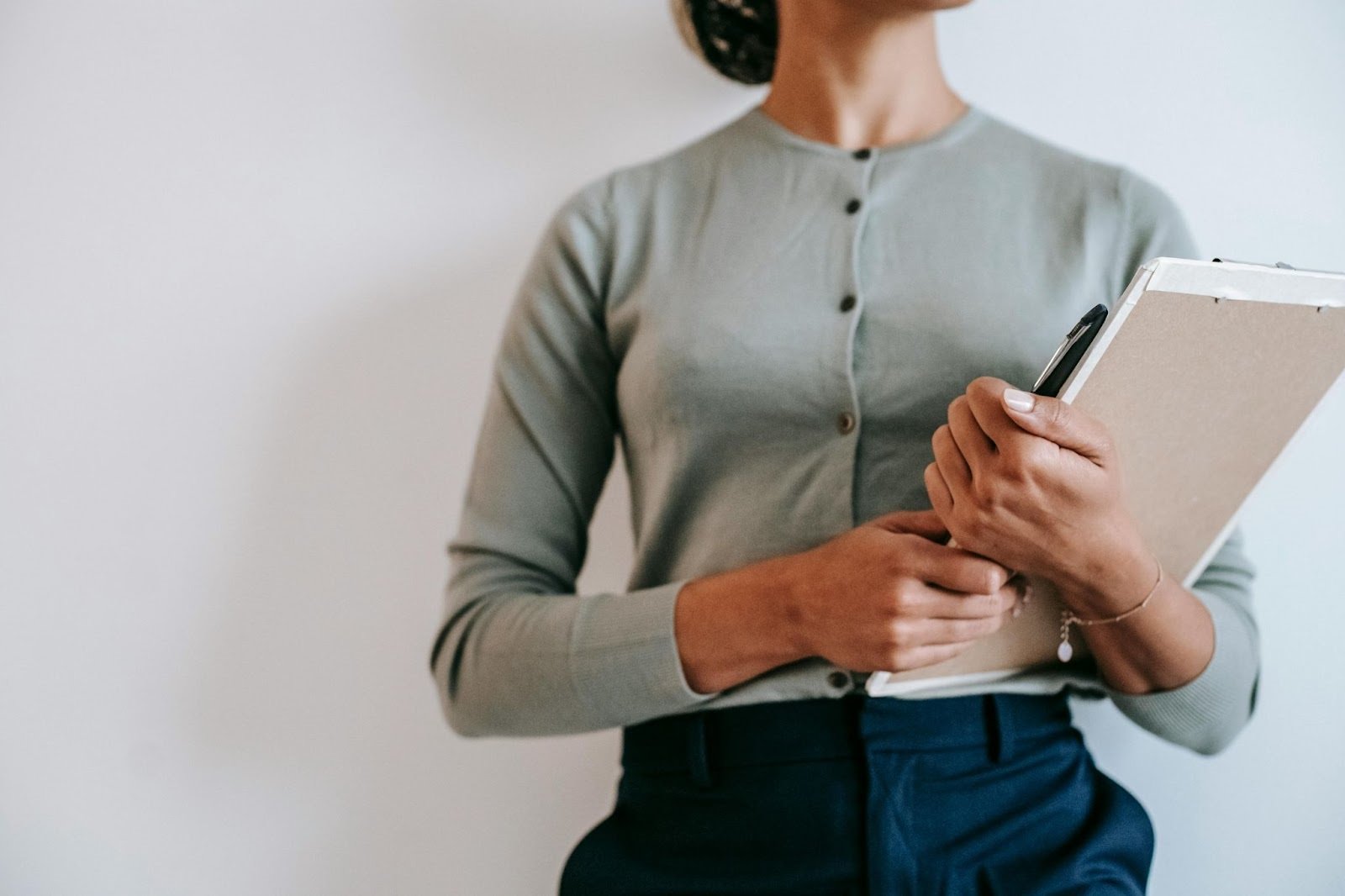 How to Stand Out to a College Admission Officer